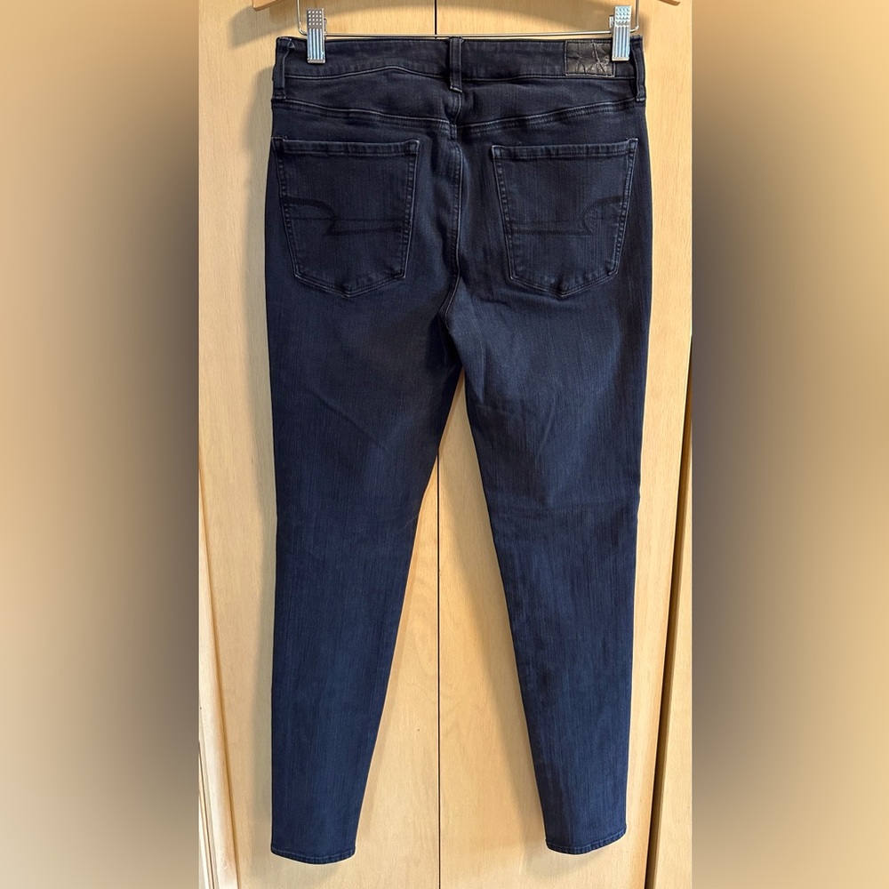 American Eagle Hi-Rise 360 Super Stretch Jeggings - Picture 2 of 4